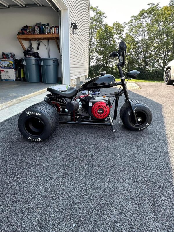 The black mini trike